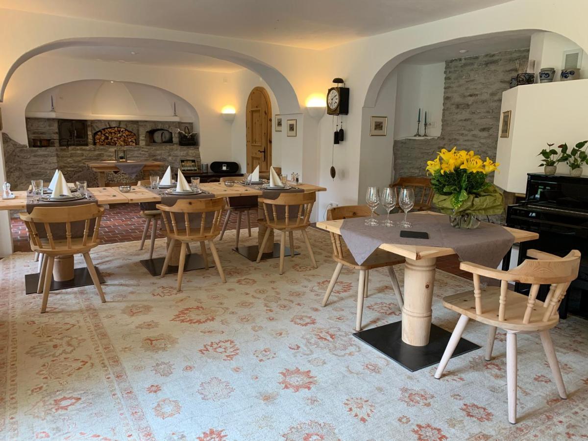 Hotel Chasa Al Battaporta Tschierv Exteriér fotografie