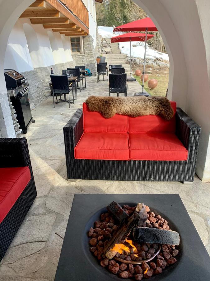 Hotel Chasa Al Battaporta Tschierv Exteriér fotografie