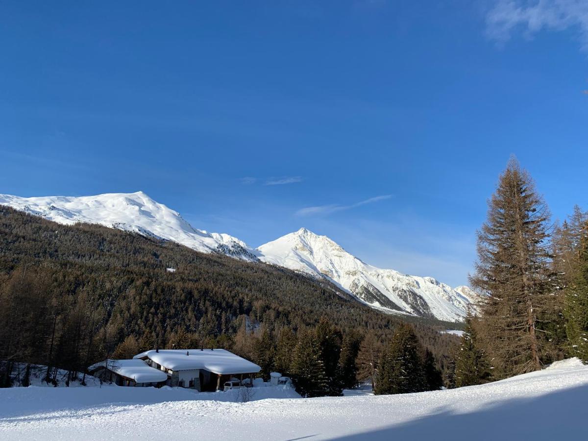 Hotel Chasa Al Battaporta Tschierv Exteriér fotografie